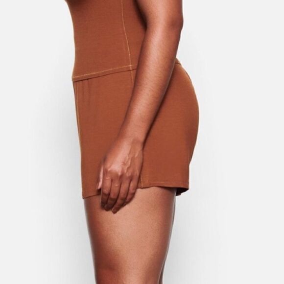 NWT SKIMS SLEEP SHORTS S - Picture 2 of 8